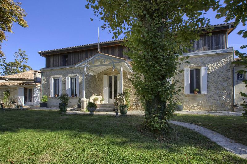 Domaine De Garat image