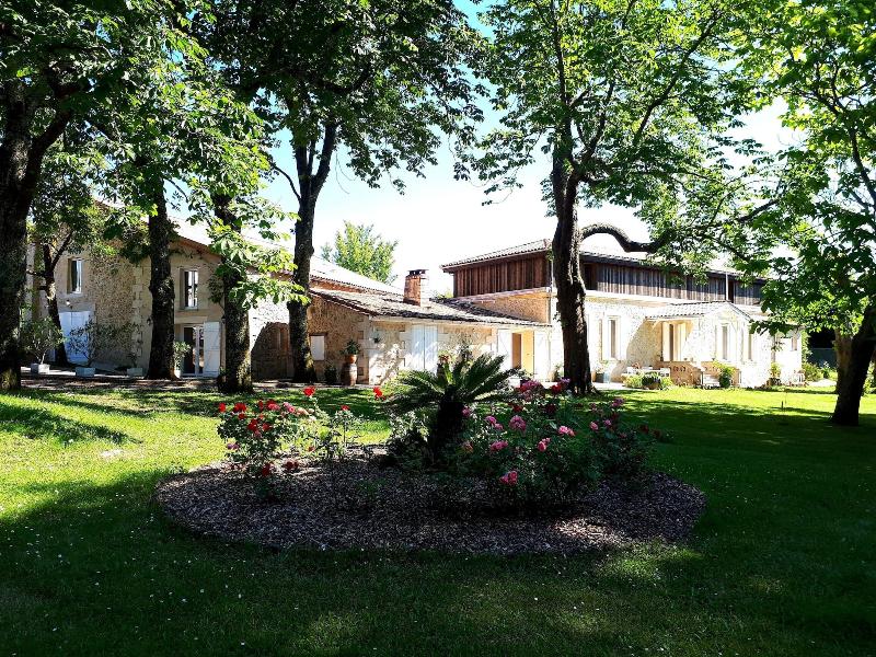 Domaine De Garat image