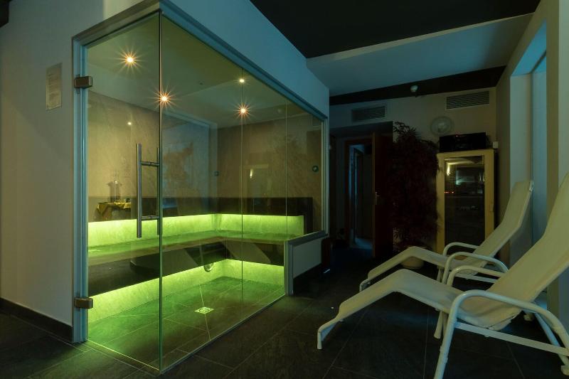 Hotel Eccher image