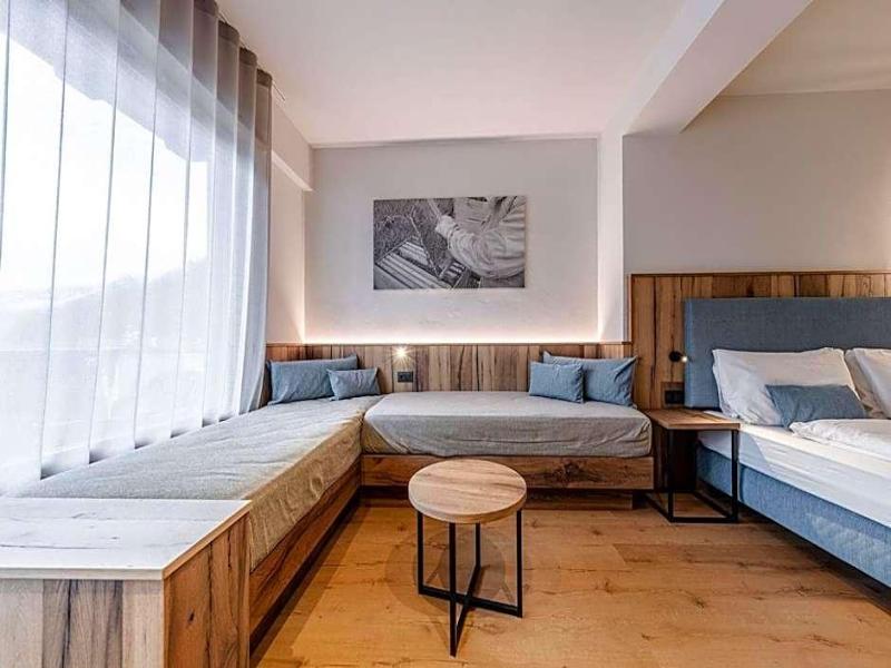 Hotel Eccher image