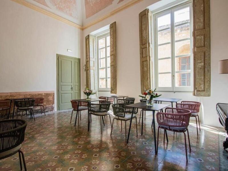 Palazzo Insula image