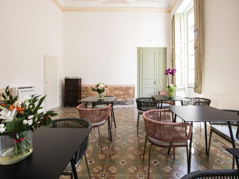Palazzo Insula image