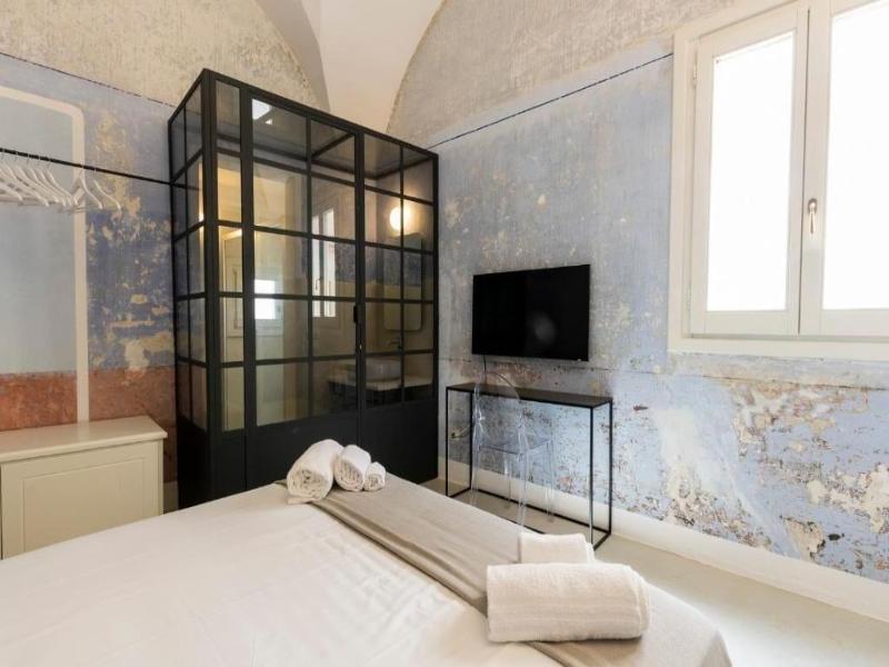 Palazzo Insula image
