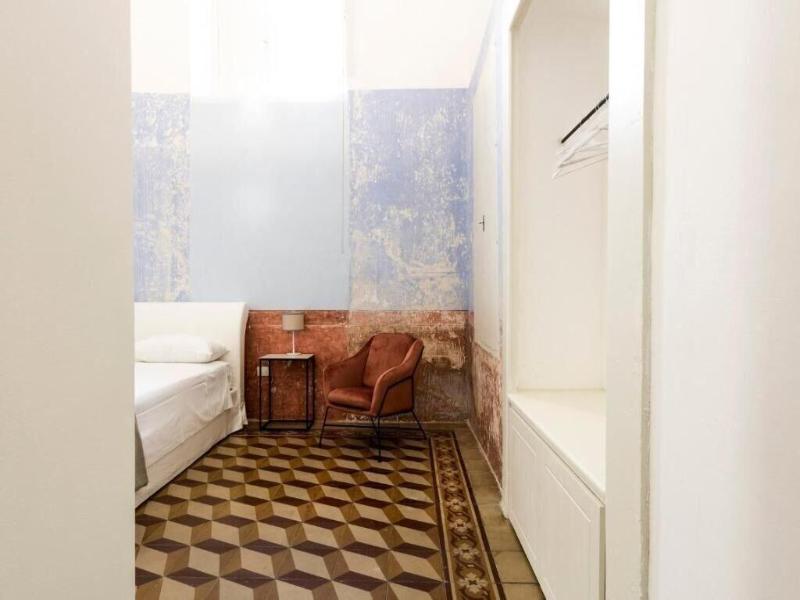 Palazzo Insula image