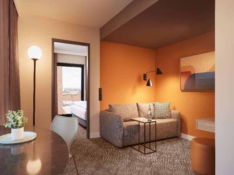 Adina Apartment Hotel Dusseldorf image