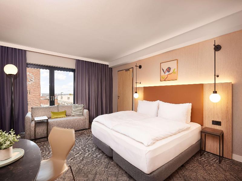 Adina Apartment Hotel Dusseldorf image
