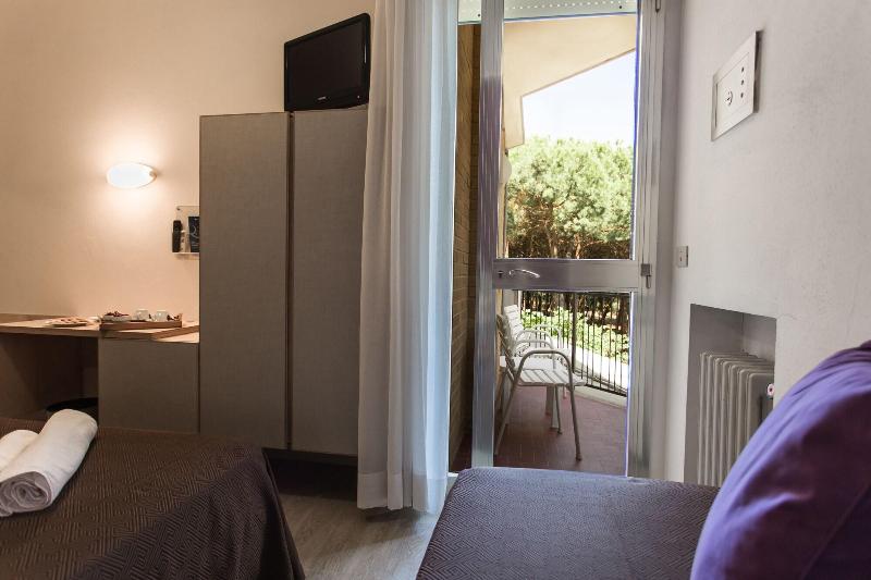 Hotel Antares image