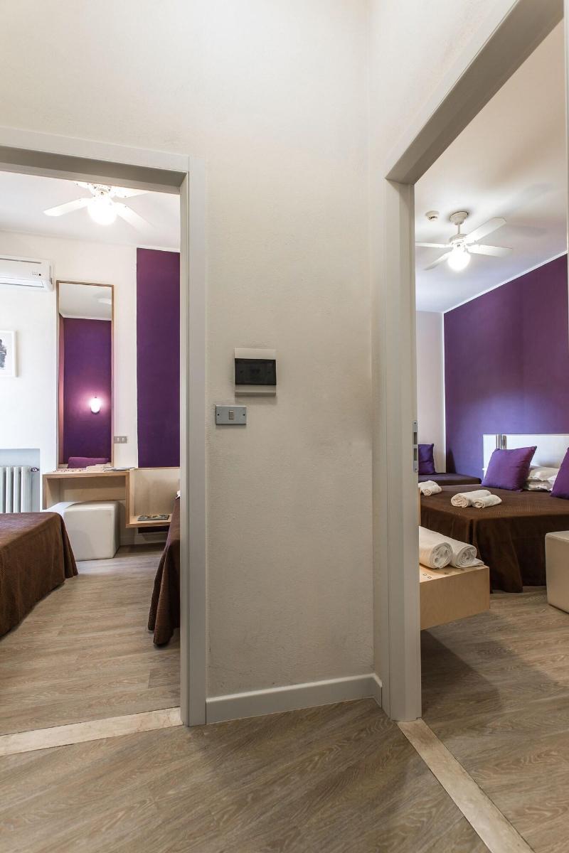 Hotel Antares image