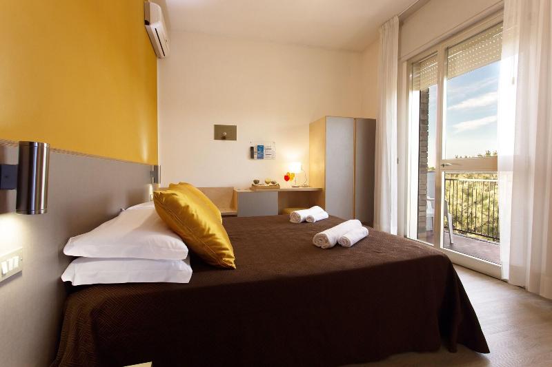 Hotel Antares image