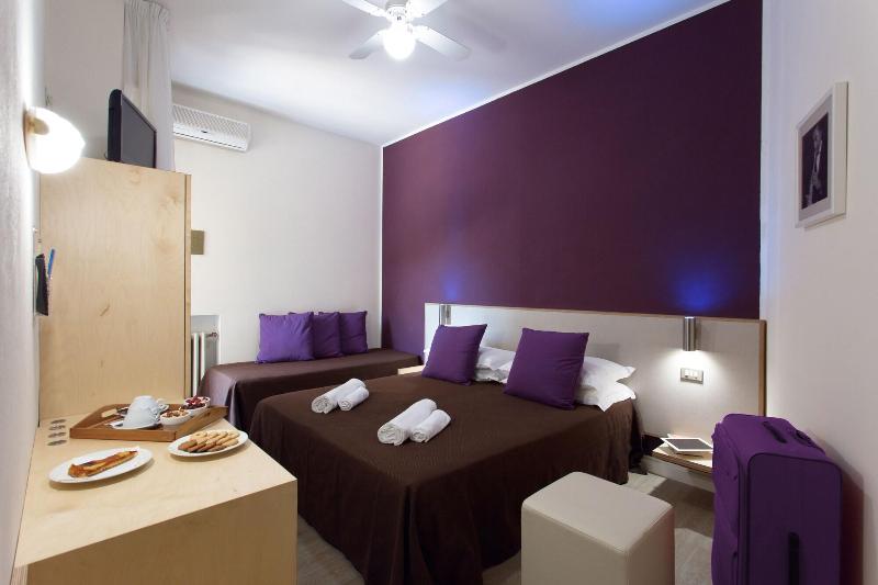 Hotel Antares image
