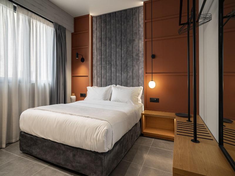 Magenta Luxury Suites Athens image