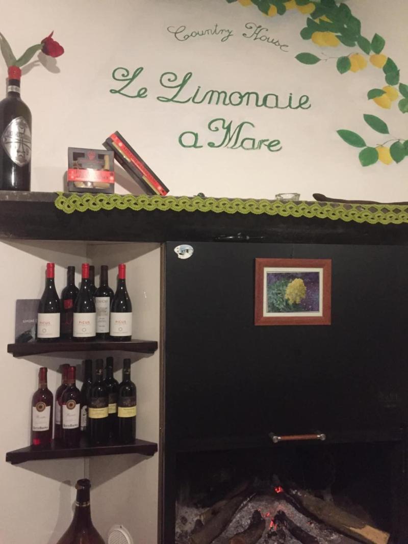 Le Limonaie A Mare image