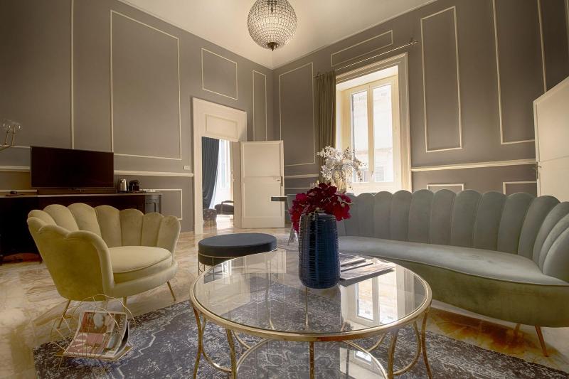Palazzo Forleo Luxury Apartment image