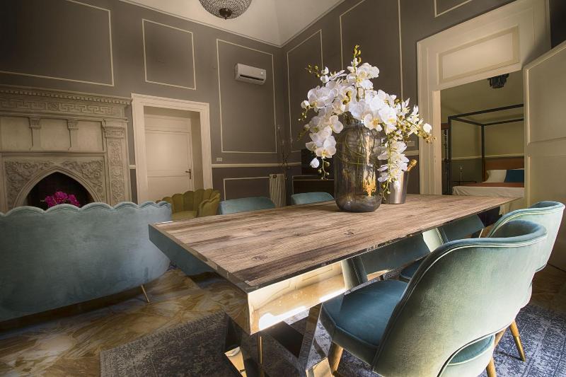 Palazzo Forleo Luxury Apartment image