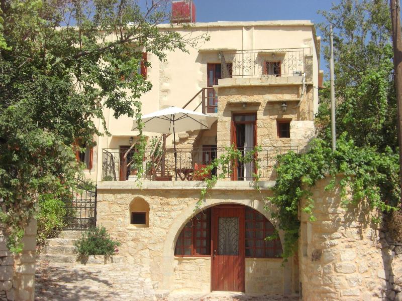 Patriko Traditional Residence image