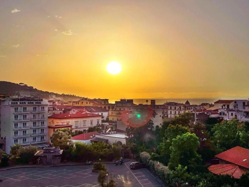 Sunset Home Sorrento image