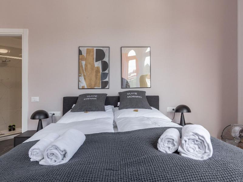 Limehome Baden Baden Ba Derstraaye image
