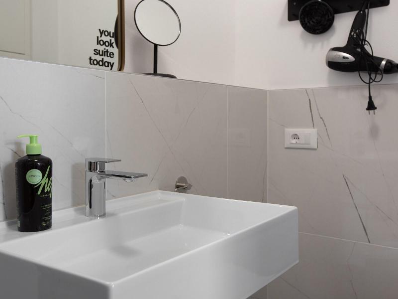 Limehome Baden Baden Ba Derstraaye image