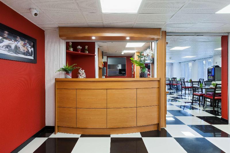 Enzo Hotels Chalons En Champagne By Kyriad Direct image