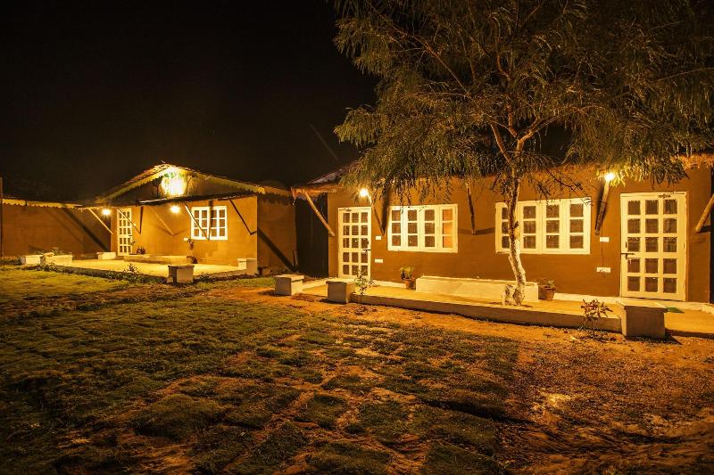 Wowstayz Pachmarhi Foothill Cottages