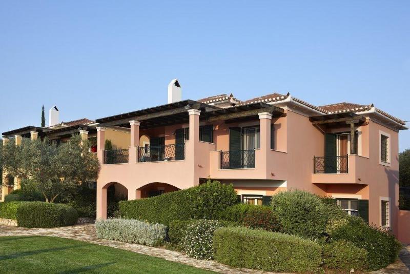 Nymfes Villas image