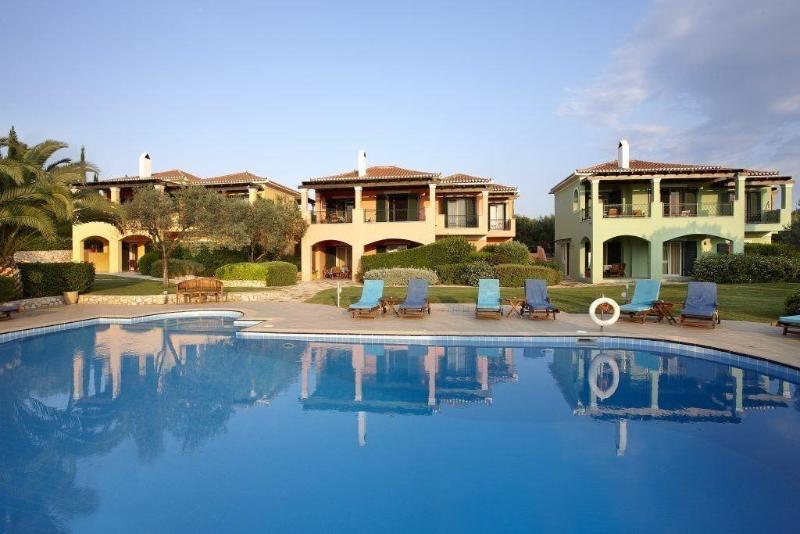 Nymfes Villas image