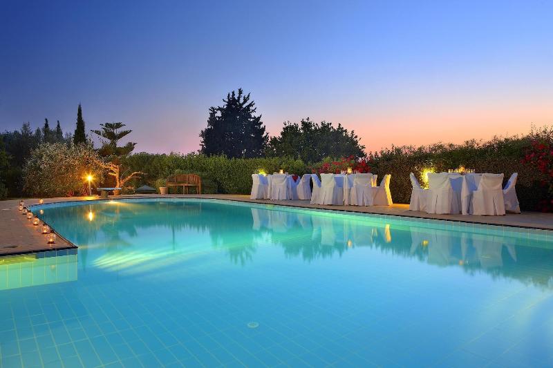 Nymfes Villas image