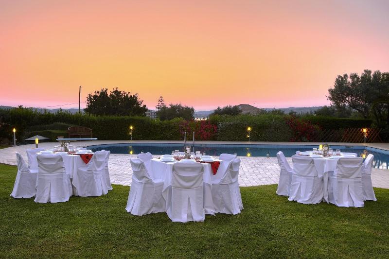Nymfes Villas image