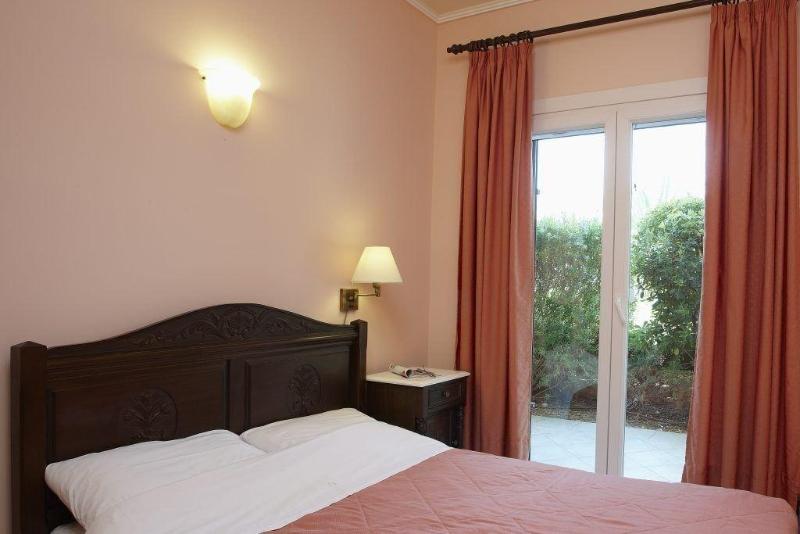Nymfes Villas image