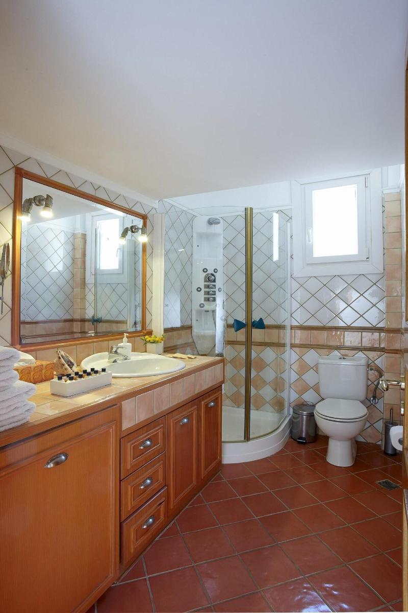 Nymfes Villas image