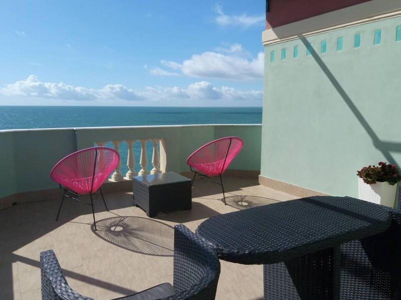 La Terrazza Sul Mare image