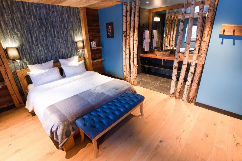 Chalet 1703 image