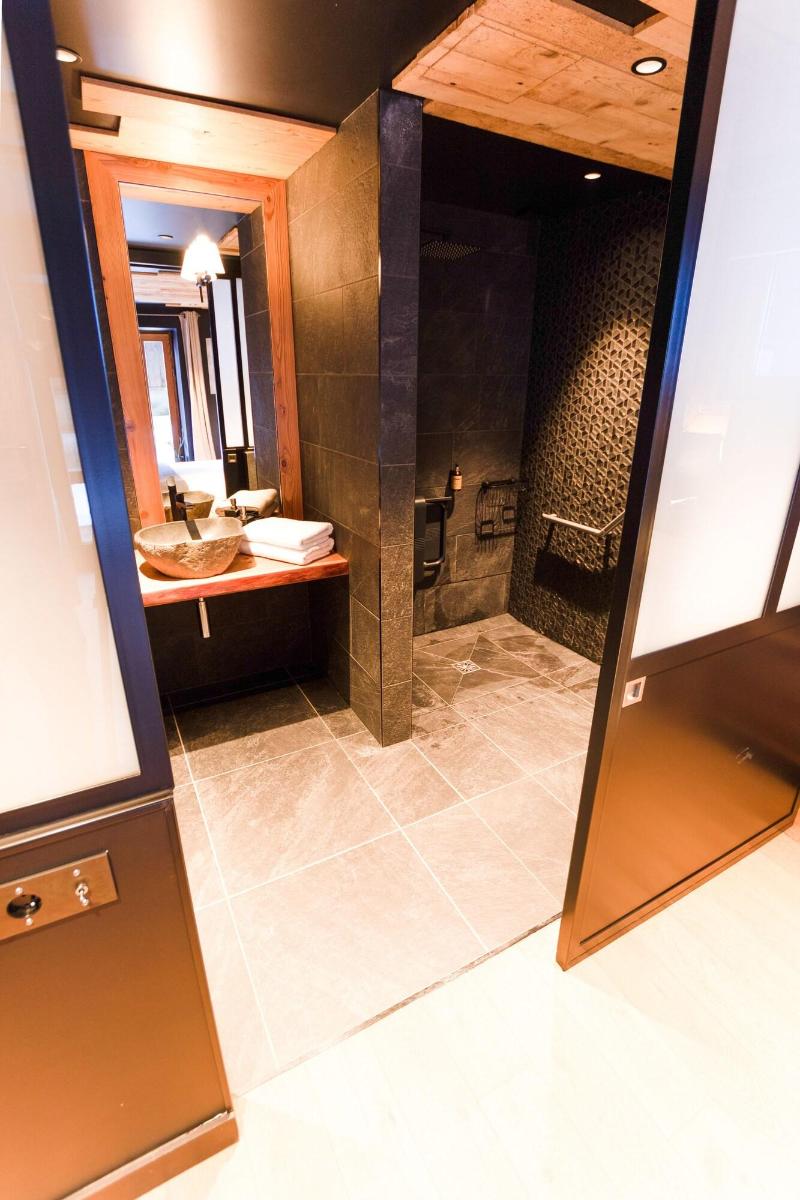 Chalet 1703 image