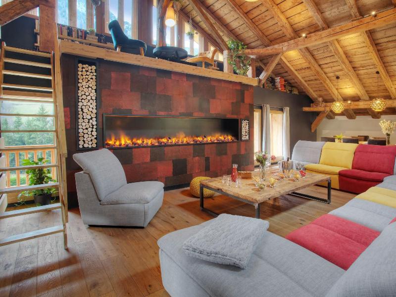 Chalet 1703 image
