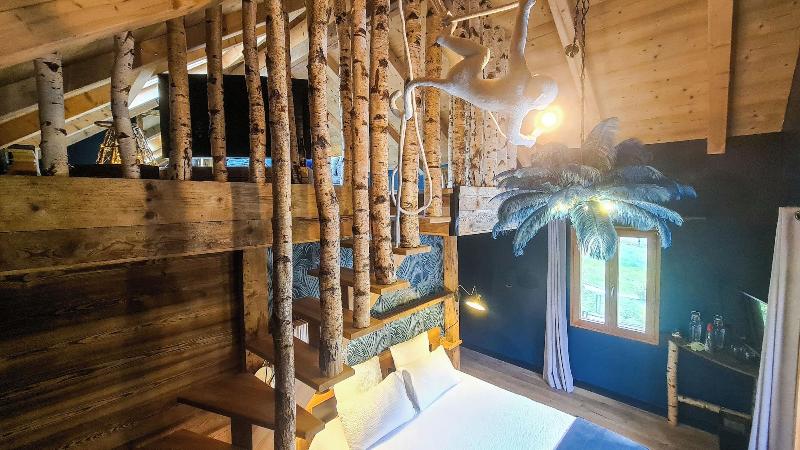 Chalet 1703 image
