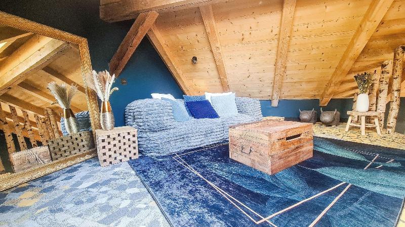 Chalet 1703 image