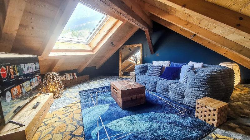 Chalet 1703 image
