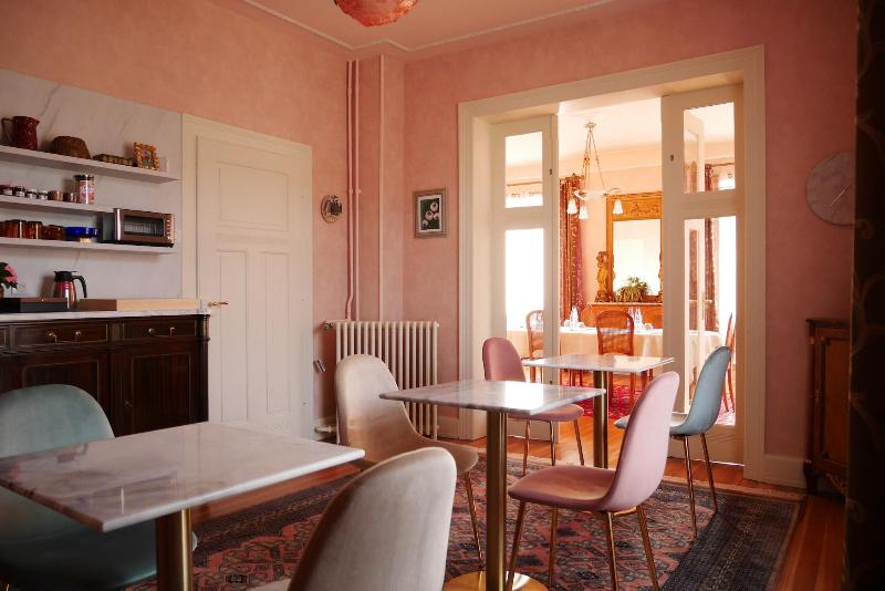 Le Jardin Des Roses image