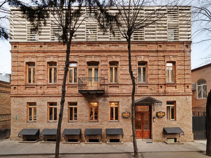 Magnolia Hotel image
