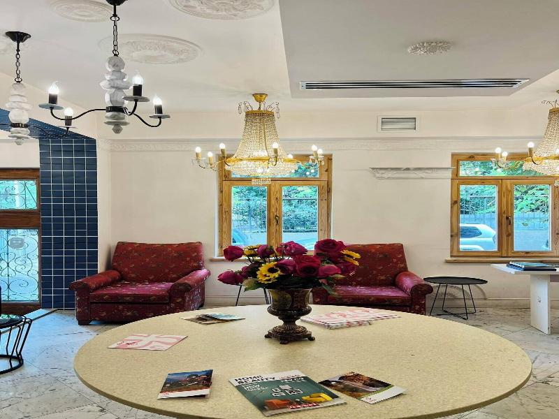 Magnolia Hotel image