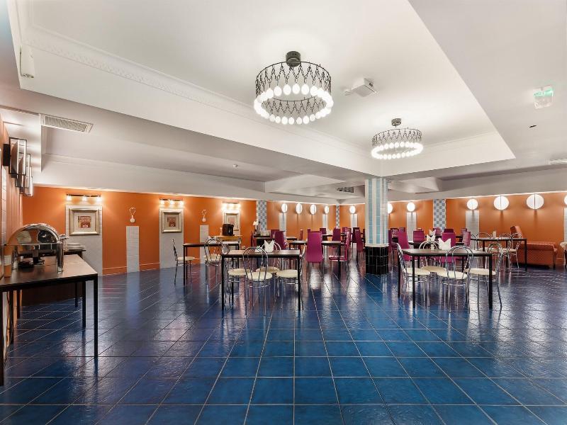 Magnolia Hotel image