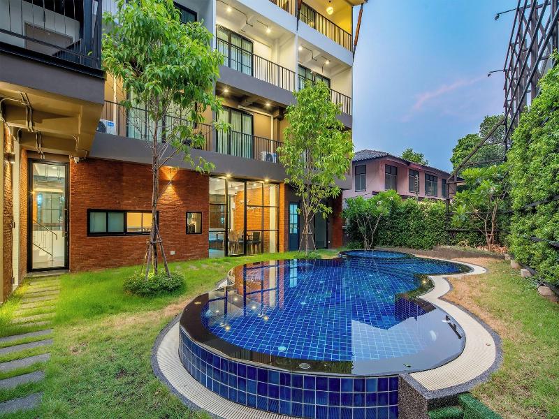 Momo Hotel Chiang Mai image