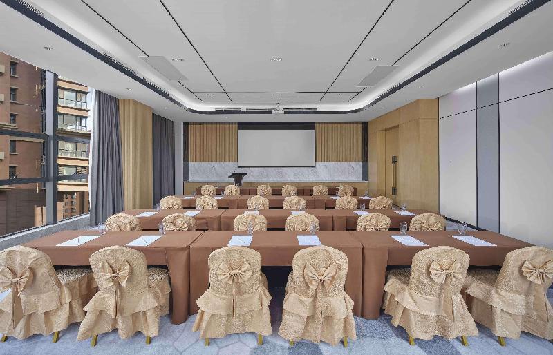 Hilton Garden Inn Xingtai Xiangdu District image