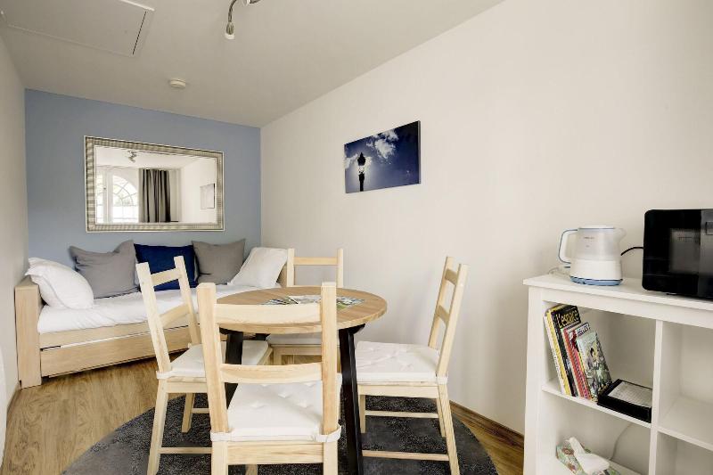 Les Chambres Lune image