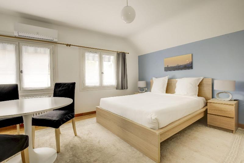 Les Chambres Lune image