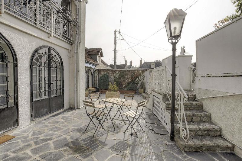 Les Chambres Lune image