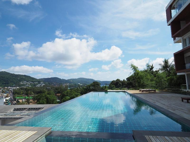 Q Conzept Condominium image
