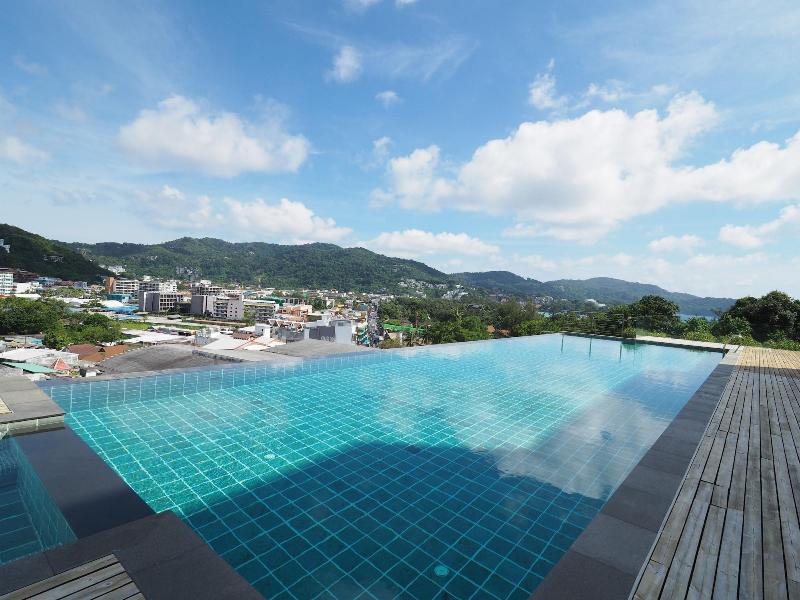 Q Conzept Condominium image