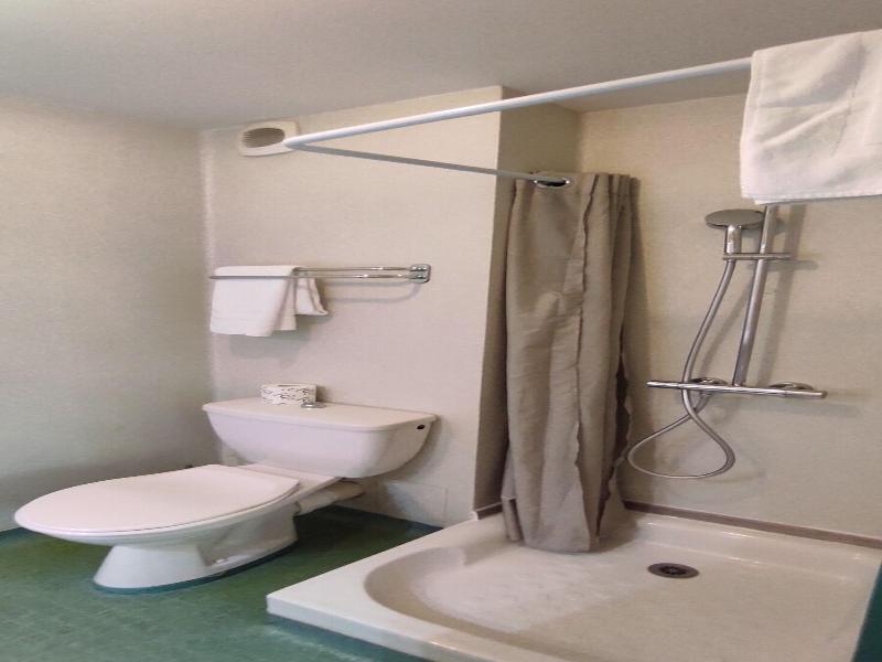 Hostellerie Du Parc image