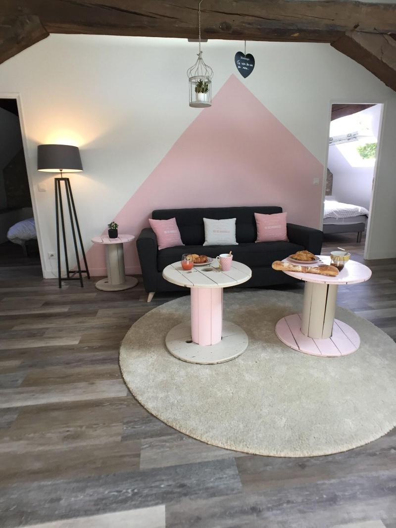 Domaine Des Trois Cha Teaux image